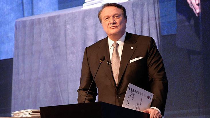 Beşiktaş Başkanı Hasan Arat: Maçları yabancı hakemler yönetmeli