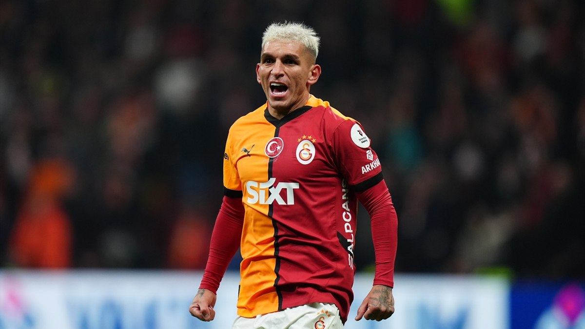 Lucas Torreira’ya ülkesinden teklif geldi